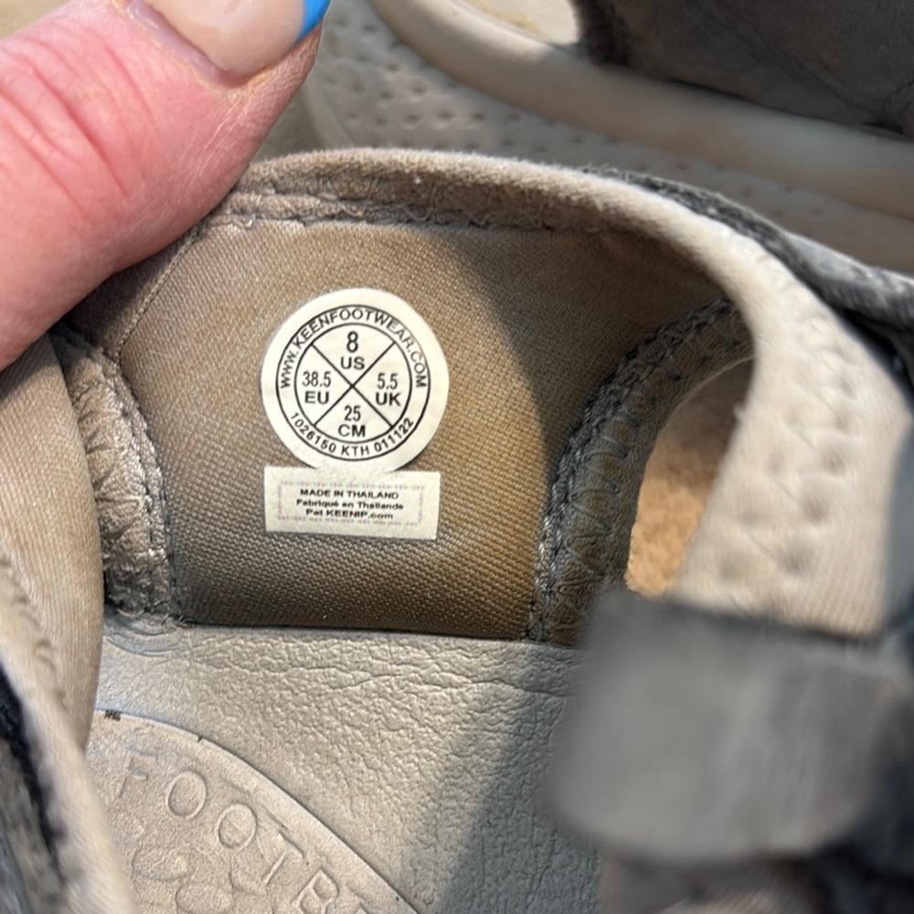 KEEN Women's Astoria West Closed Toe Sandals - Color: Magnet/Vapor; Size 8 - Picture 6 of 12